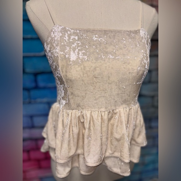 American Eagle Velvet Peplum Top - Picture 2 of 3